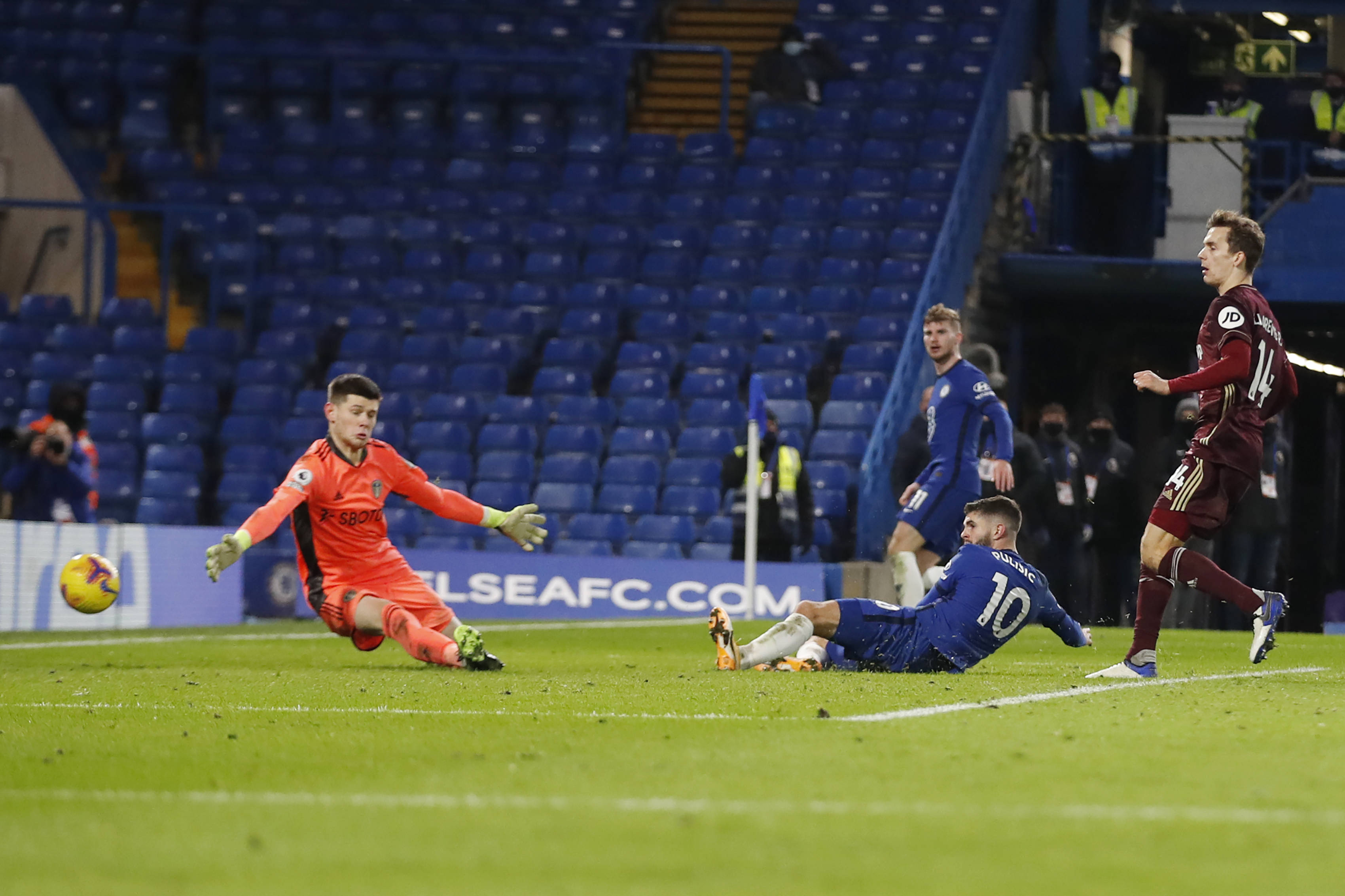 试调整战术 试调整战术