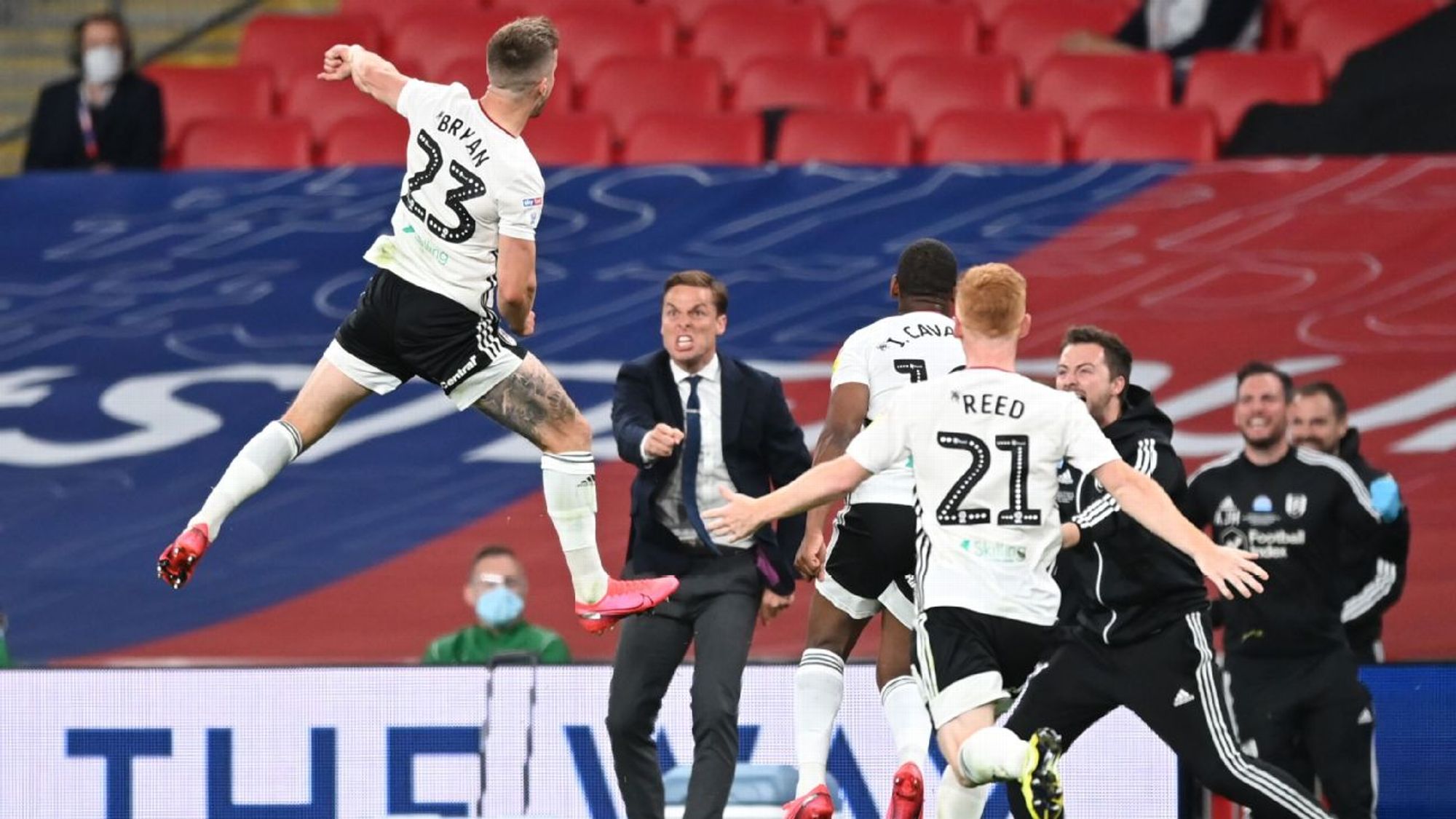 作为足球界 作为足球界